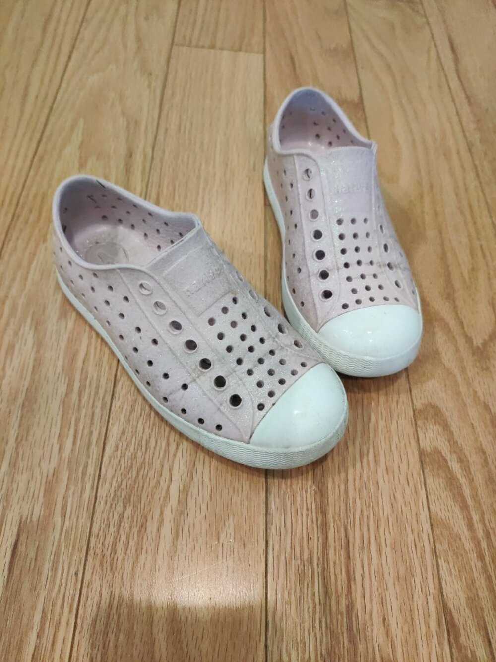 Native pink glitter Jefferson size 11T